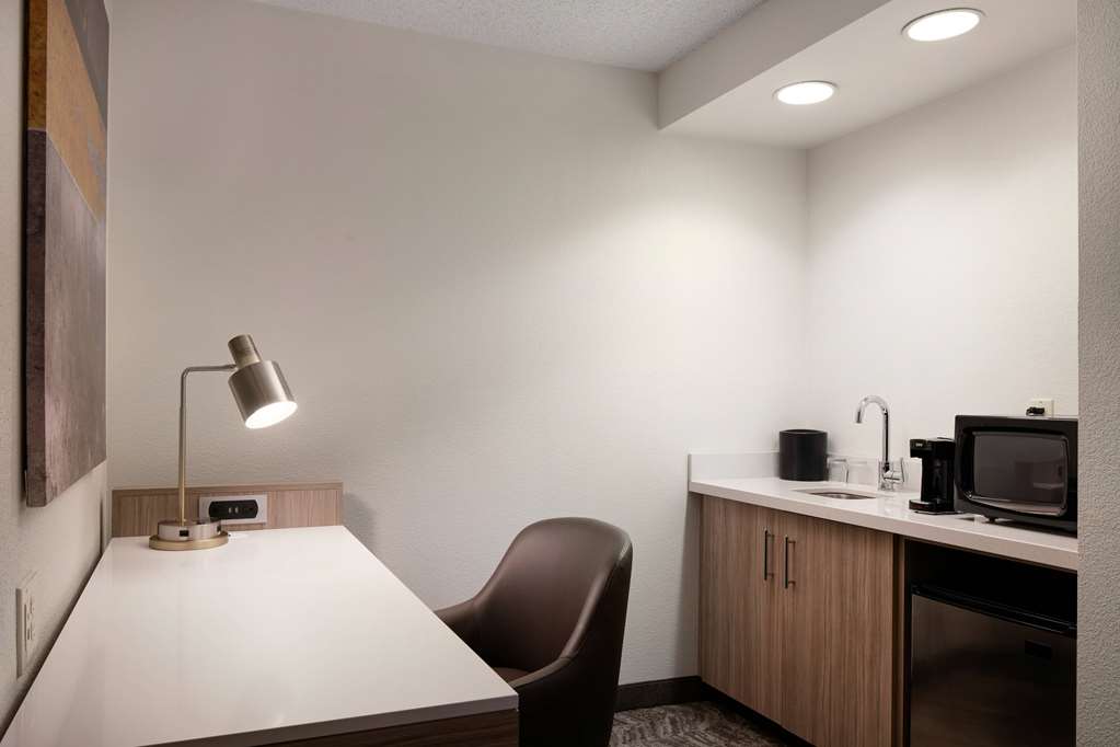 Sonesta Select Seattle Renton Suites - photo 8