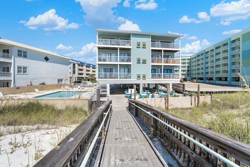 Romar Beach 203 — 4-Star Luxury Hotel in Orange Beach, United States