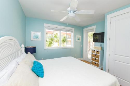 Coconut Cove - photo 13
