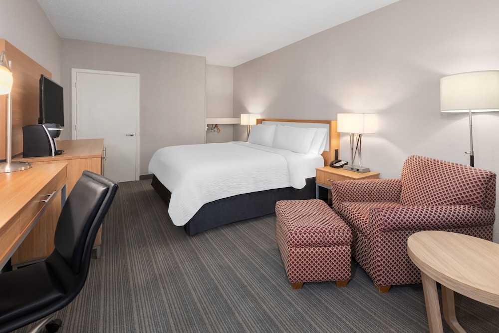 Holiday Inn El Paso West Sunland Park by IHG - photo 15