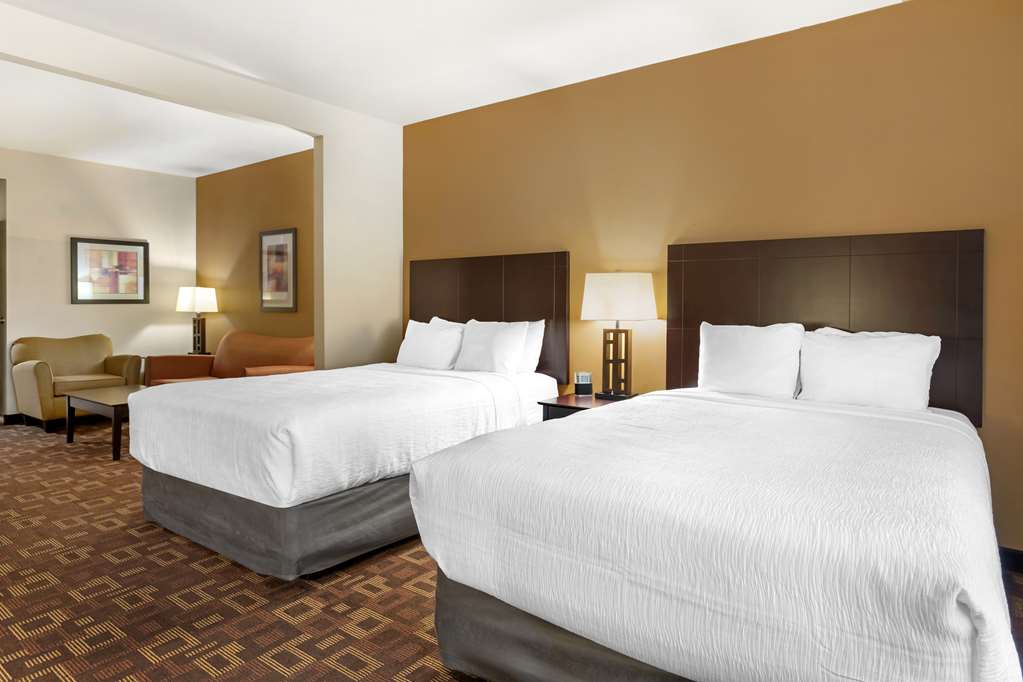 Best Western Plus Goliad Inn & Suites - photo 34