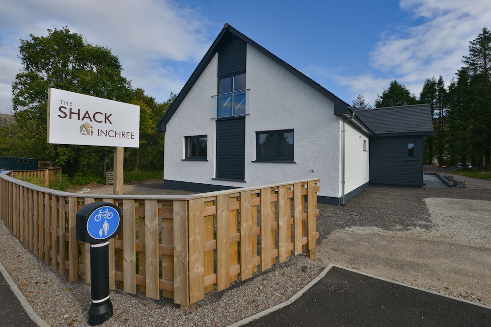 The Shack and Pods at Inchree in Fort William, United Kingdom