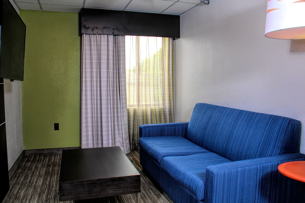 Holiday Inn Express Rochester Greece by IHG - photo 3