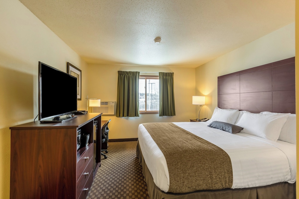 Cobblestone Inn & Suites Merrill - photo 21
