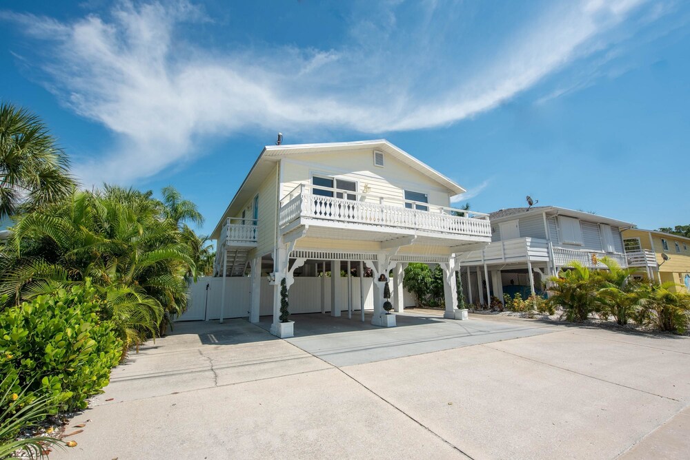 Pineapple Key - photo 25