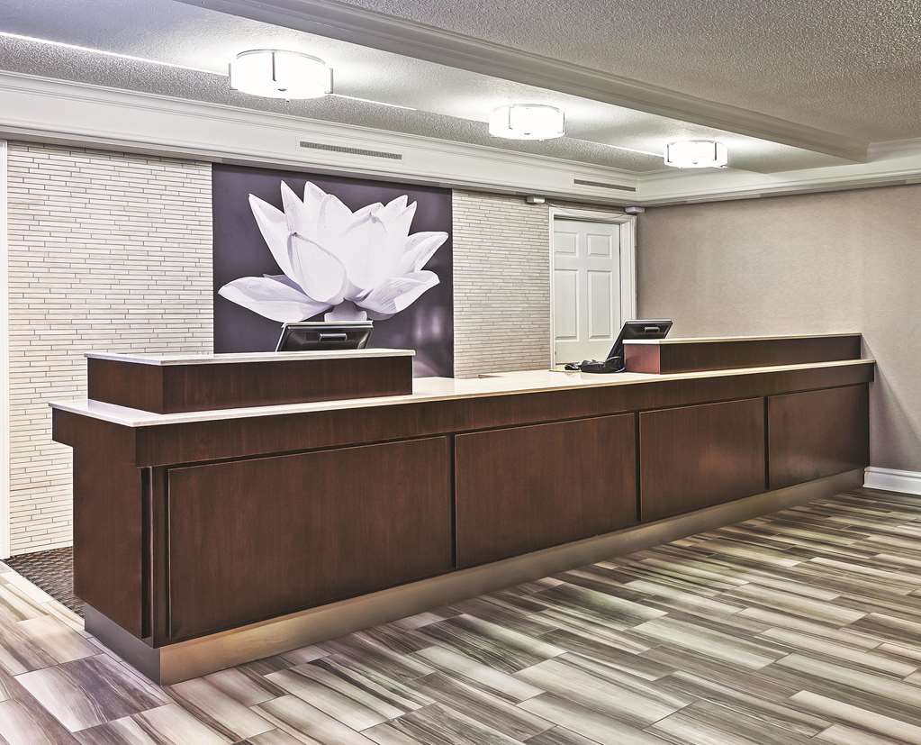 La Quinta Inn by Wyndham Midland - photo 6