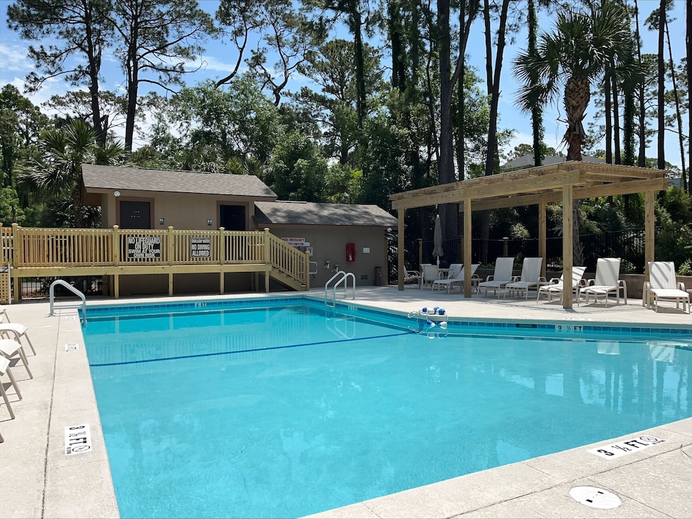 1404 South Beach Villa at The Sea Pines Resort - photo 13