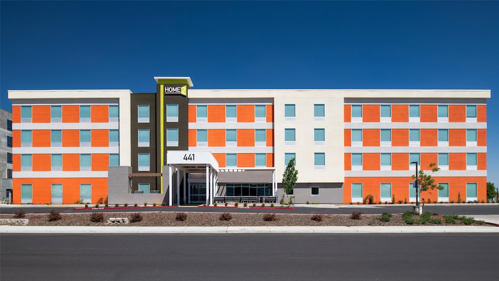 Home2 Suites by Hilton Woodland Sacramento - photo 43