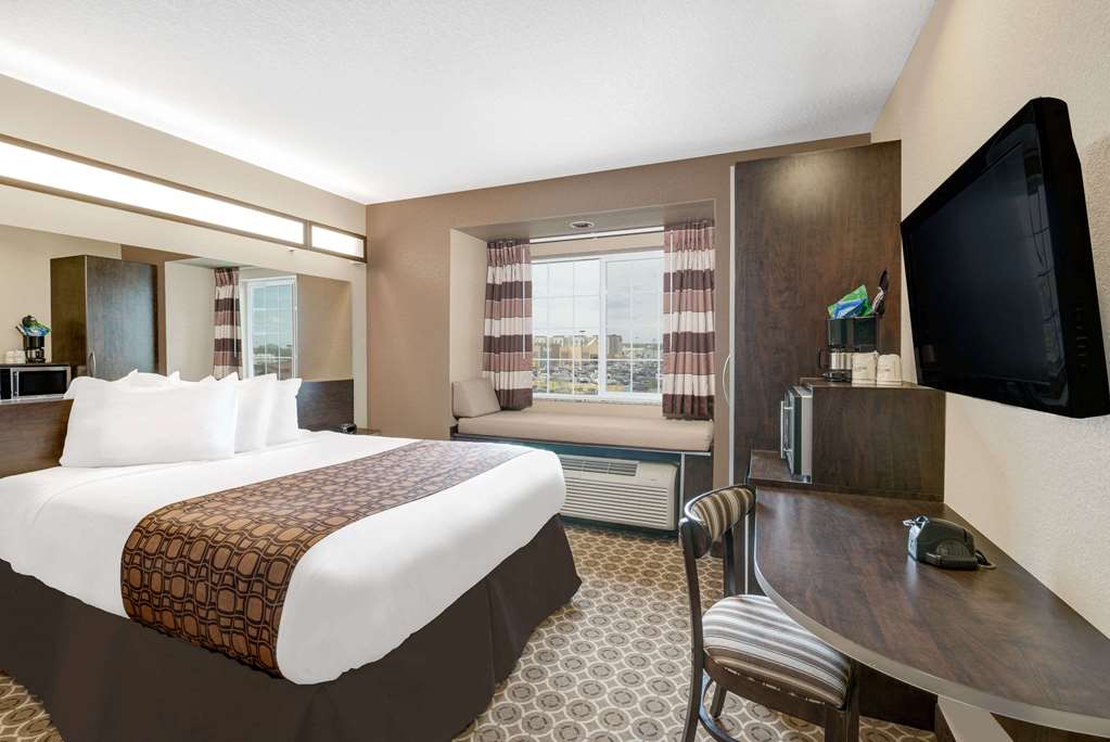 Microtel Inn & Suites by Wyndham Williston - photo 11