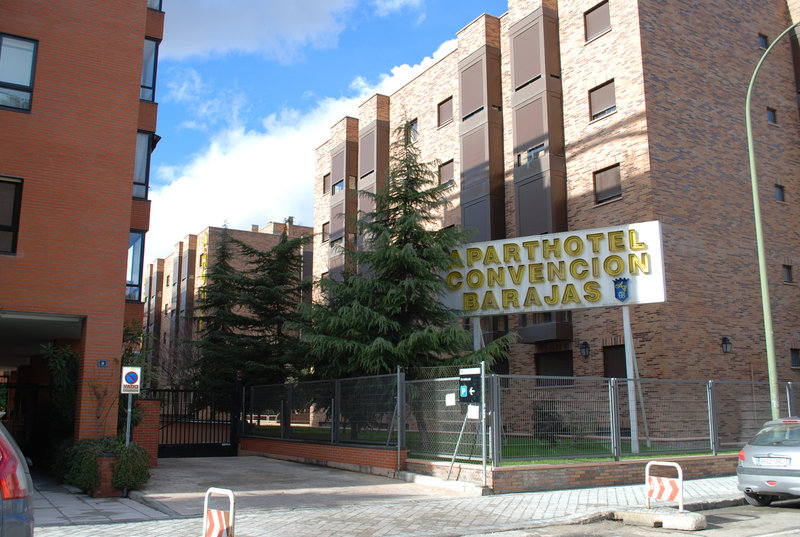 Aparthotel Convencion Barajas — 4-Star Luxury Hotel in Madrid, Spain