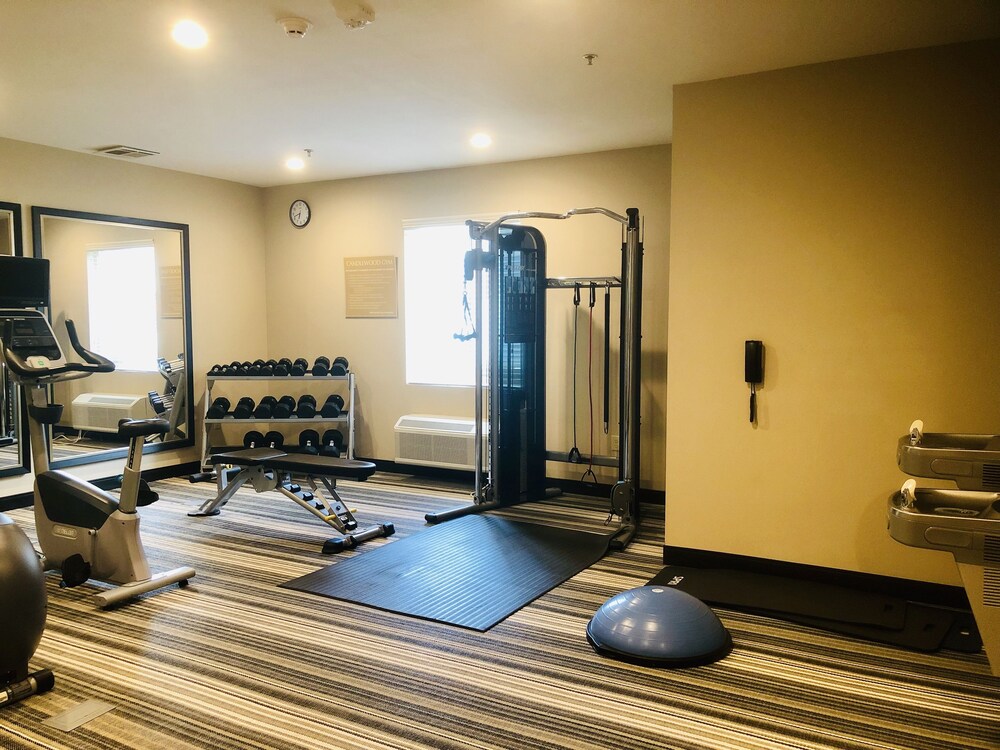 Candlewood Suites Lake Charles South by IHG - photo 22