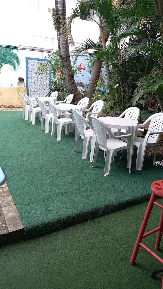 Oceanic Hostel