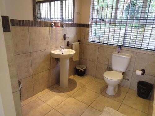 Bumblebee's B & B — 4-Star Luxury Hotel in Durban, South Africa
