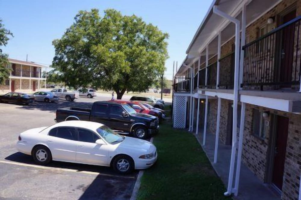 Ranch House Inn and Suites - photo 46