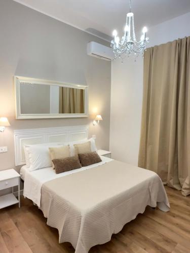 Seiemme Colosseo Luxury Apartment 2 — 4-Star Luxury Hotel in Rome, Italy