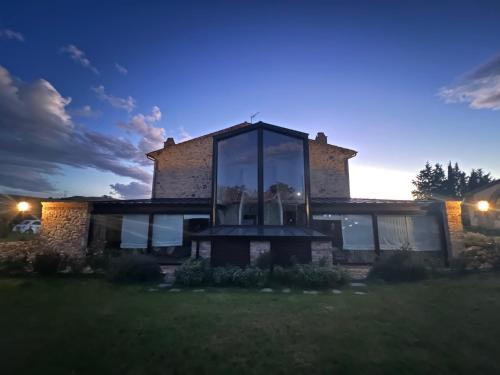 Agriturismo iOlive Tuscany appartamento Pendolino — 4-Star Luxury Hotel in Santa Luce, Italy