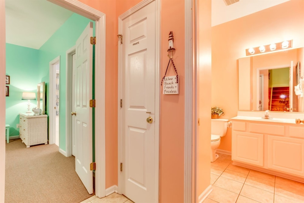 An Amazing Surfside Beach Escape - photo 5