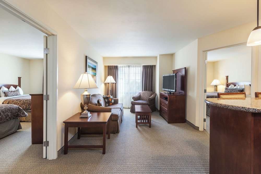 Staybridge Suites El Paso Airport by IHG - photo 8
