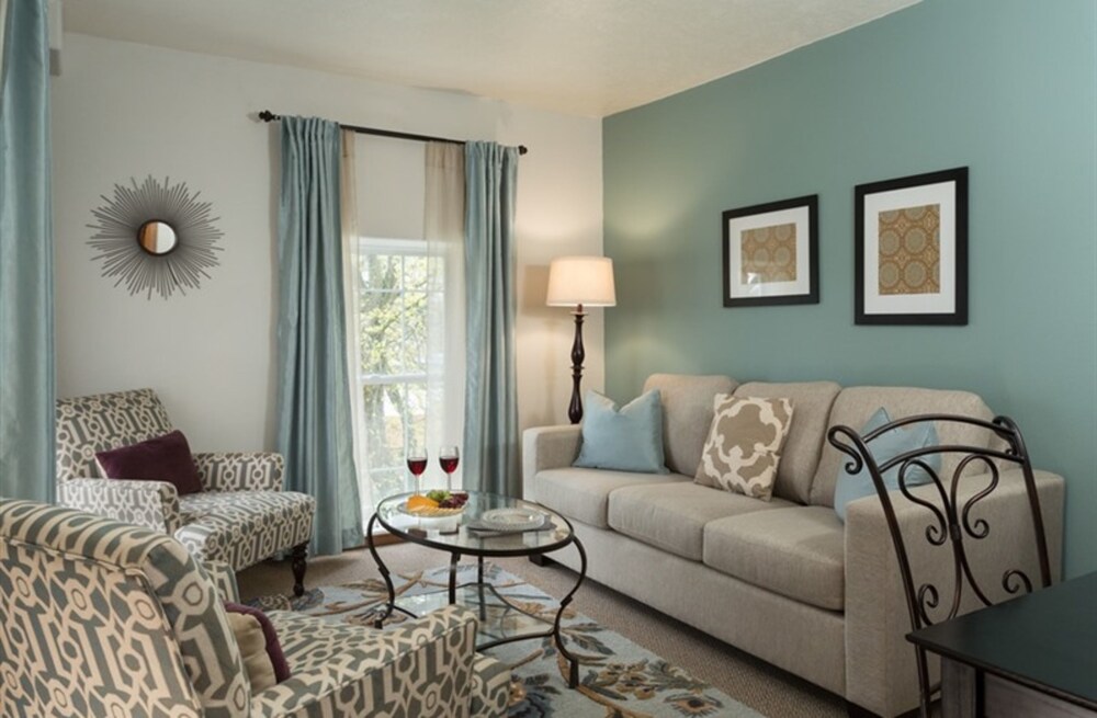 The Roosevelt Inn - photo 18