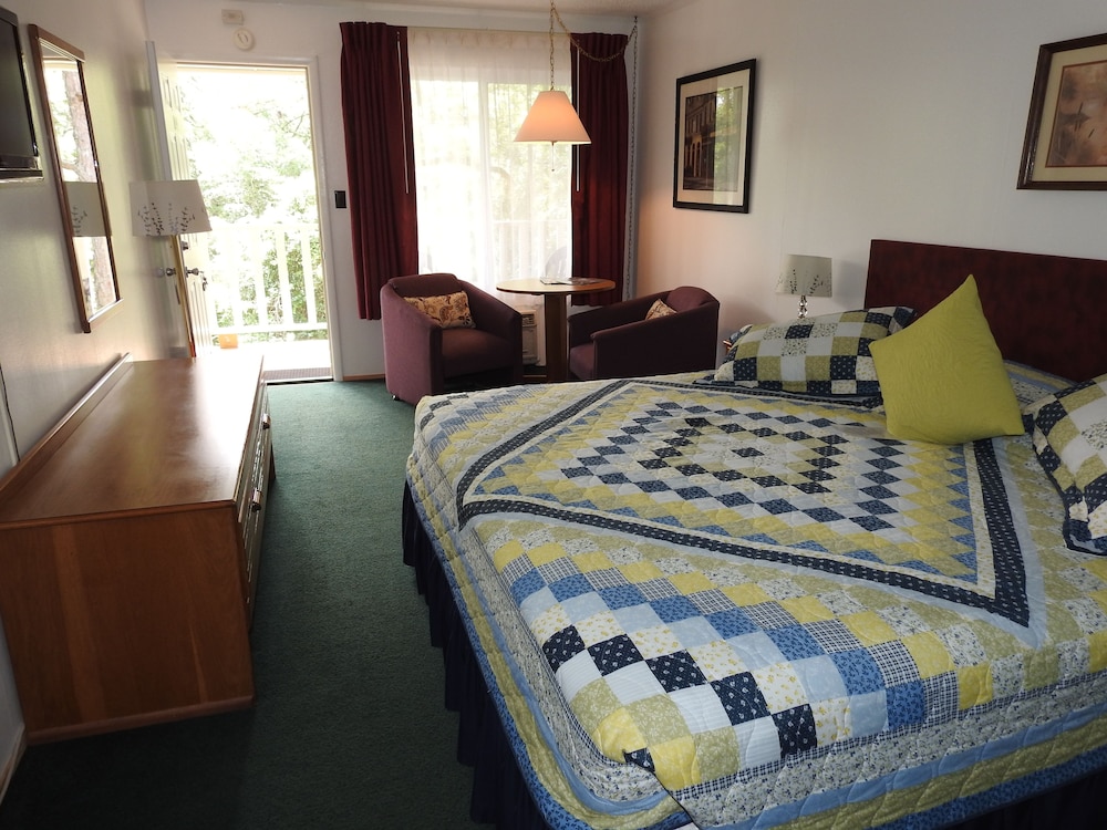 The Trails Inn - photo 12