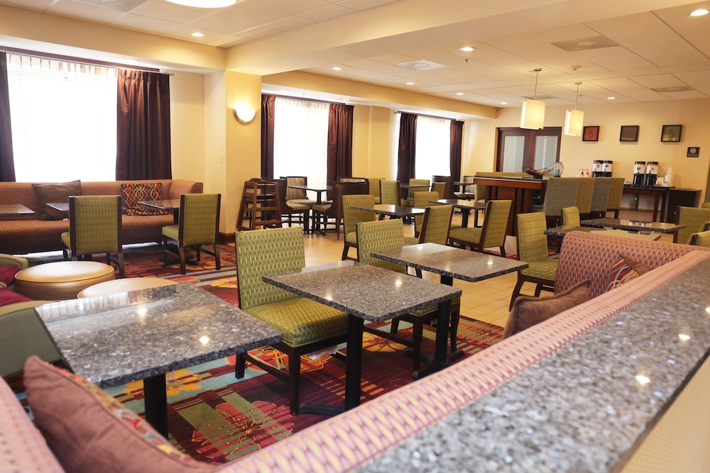 Hampton Inn Manning - photo 6