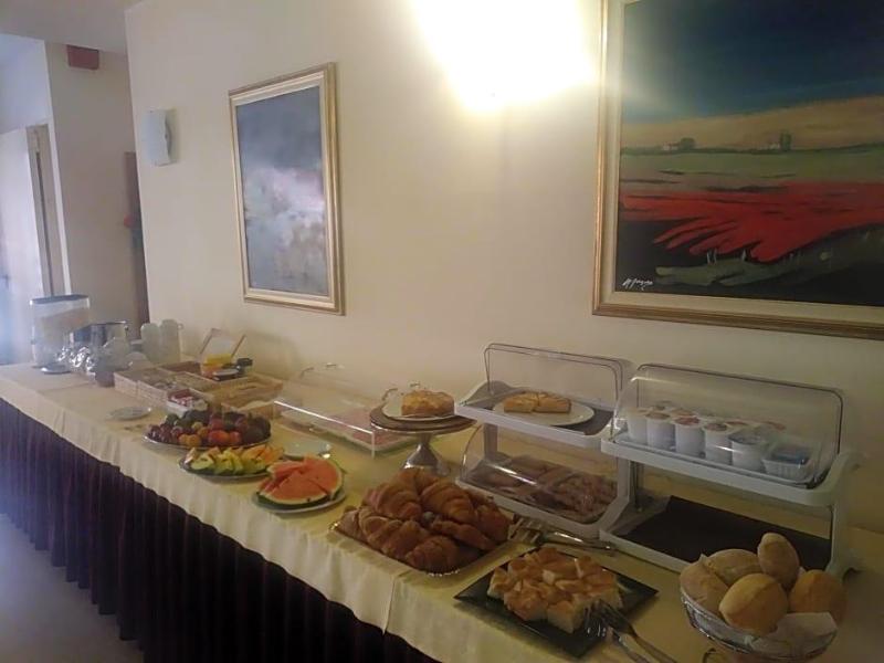 Hotel Villa Ada in Pozzallo, Italy