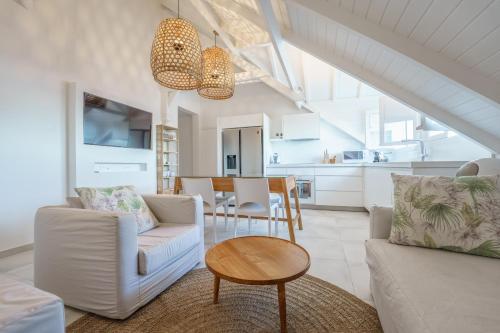 Luxe pleine vue mer et plage — 4-Star Luxury Hotel in Saint-Francois, Guadeloupe