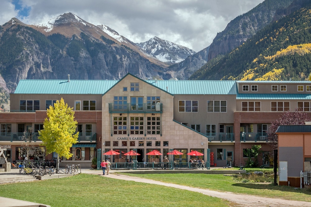 Camel's Garden Hotel - featured photo