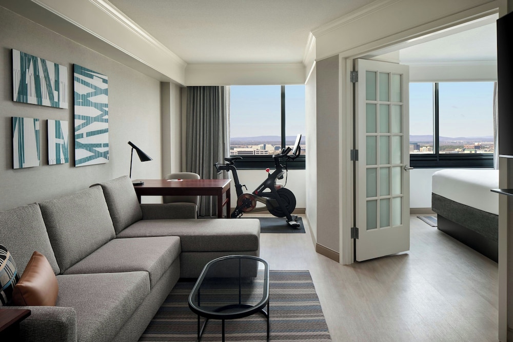 Hotel image of Washington Dulles Marriott Suites