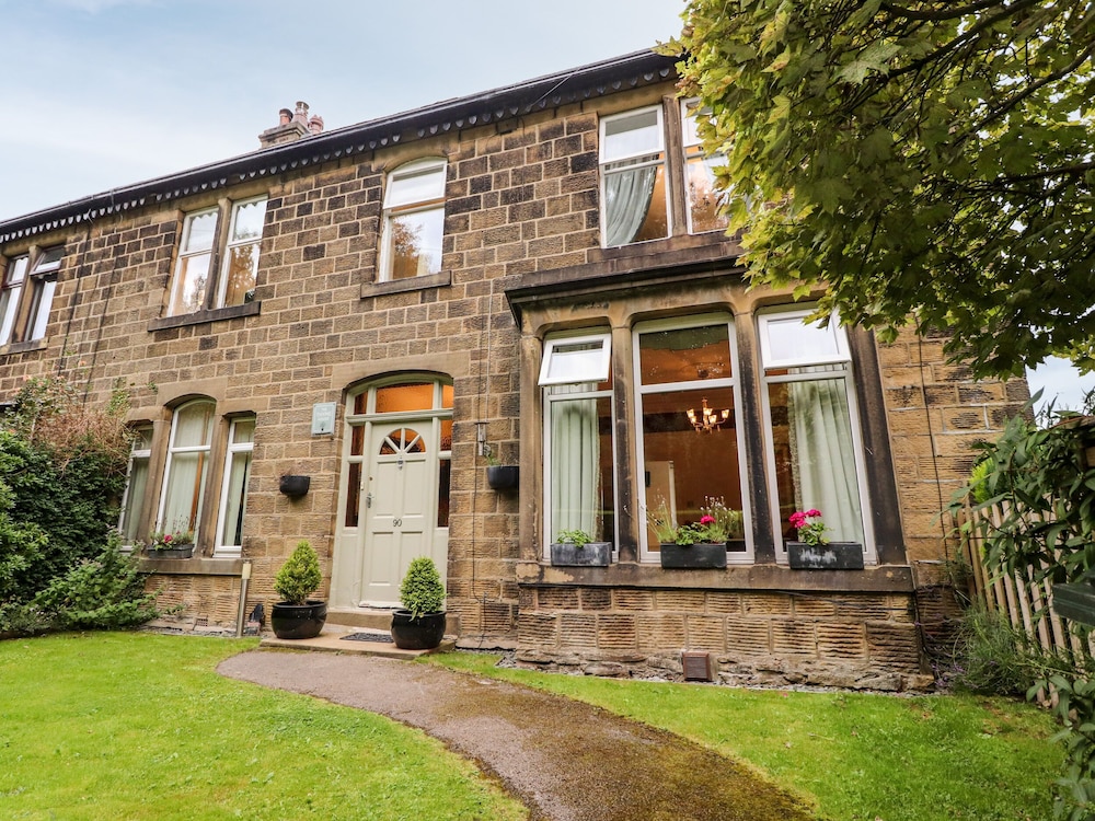 The Thyme House — 4-Star Luxury Hotel in Keighley, United Kingdom