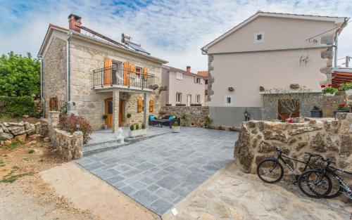 Holiday Home Eredità — 4-Star Luxury Hotel in Krk, Croatia