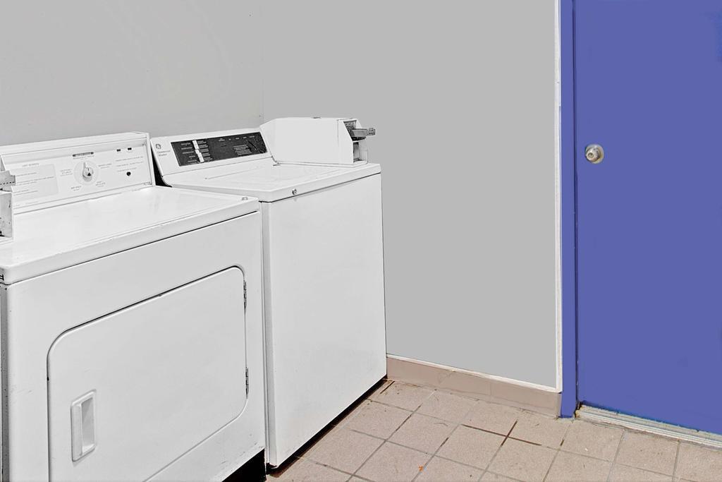 Americas Best Value Inn Memphis I 240 - photo 25