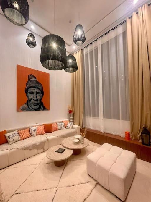 Luxueux Duplex 3 chambres à Victor Hugo — 4-Star Luxury Hotel in Marrakesh, Morocco