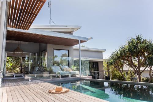 Akoakoa Sunrise Beach - carbon neutral hotel in Sunrise Beach
