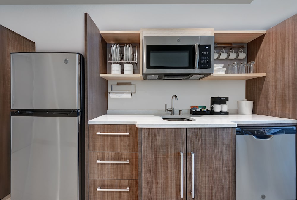 Home2 Suites by Hilton Lincolnshire Chicago - photo 16