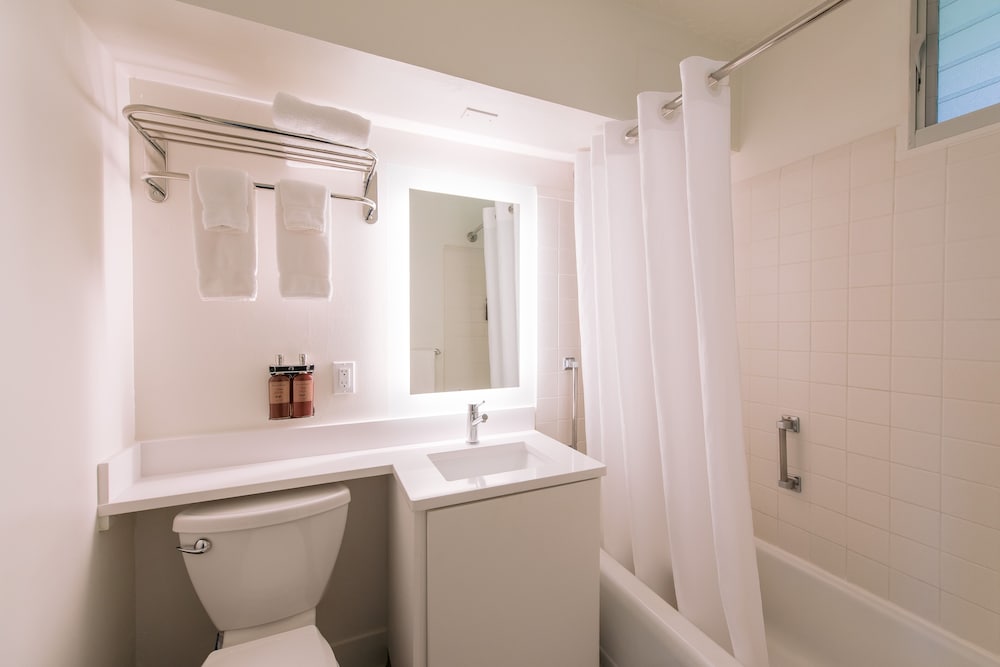 Scp Hilo Hotel - photo 40