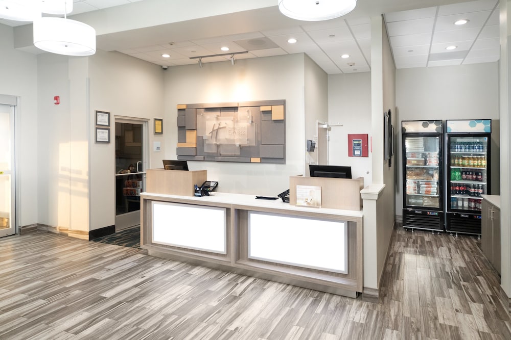 Holiday Inn Express & Suites Memphis Arpt Elvis Presley Blv by IHG - photo 16