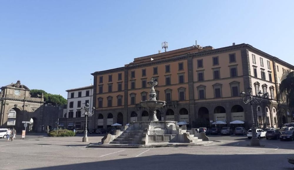 Palazzo Grandori Alloggi Turistici — 4-Star Luxury Hotel in Viterbo, Italy
