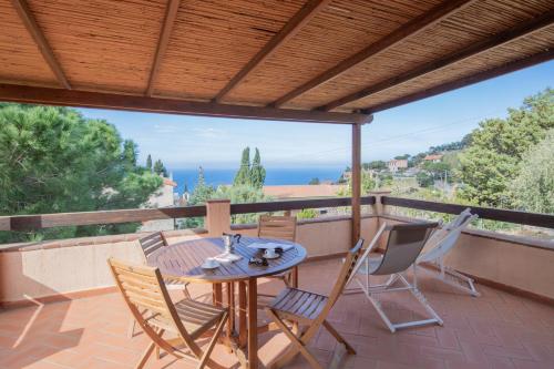 Appartamenti Mandorlo e Melograno HelloElba in Marciana, Italy