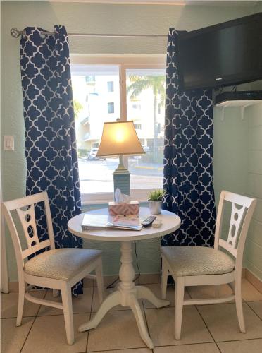 Beach House Hotel - photo 11