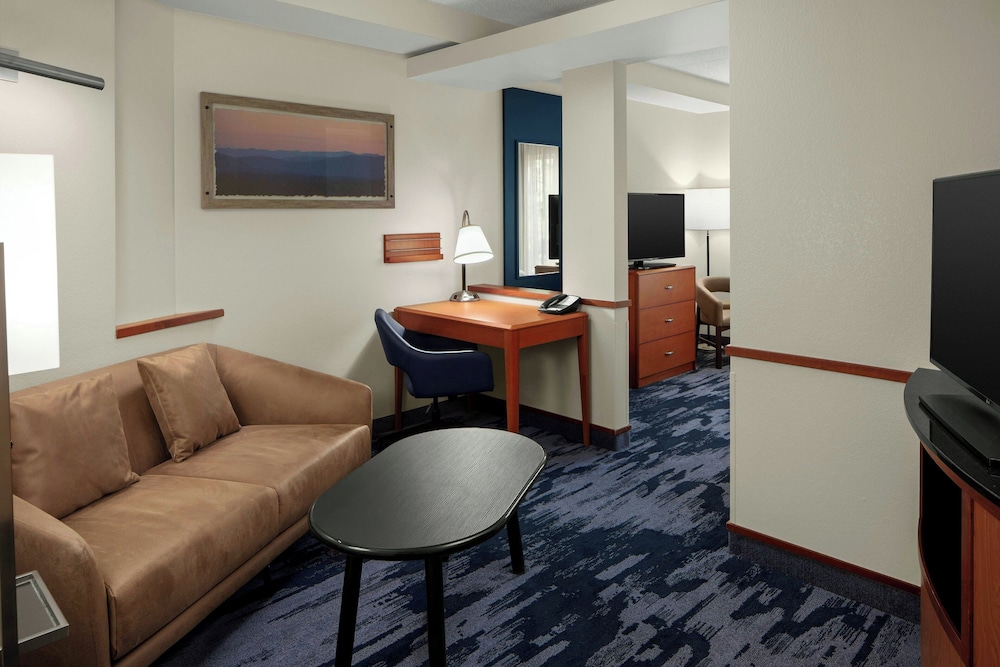 Fairfield Inn & Suites by Marriott Carlisle - photo 10