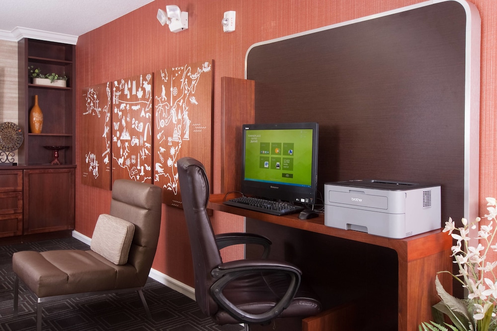 TownePlace Suites by Marriott at The Villages - photo 26