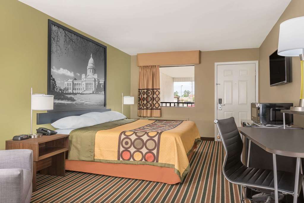 Super 8 by Wyndham Bryant Little Rock Area - photo 11