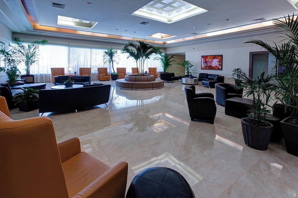 Holiday Inn Port of Miami Downtown Hotel - photo 4