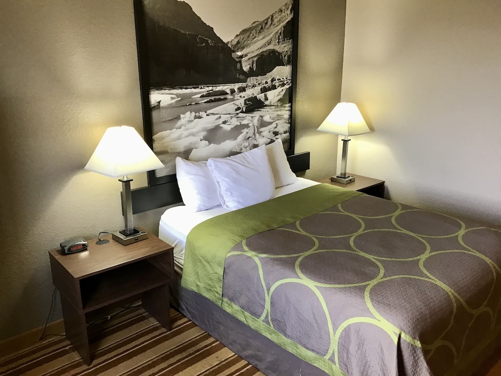 Super 8 by Wyndham Helena - photo 9