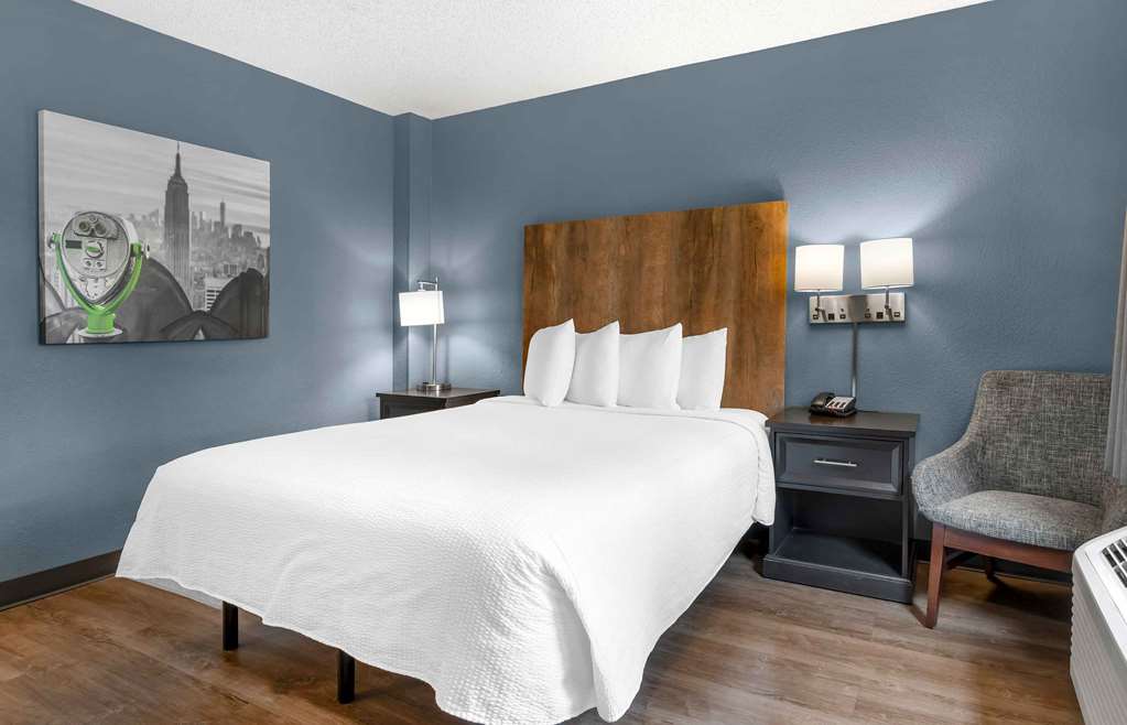 Extended Stay America Premier Suites Union City Dyer St. - photo 12