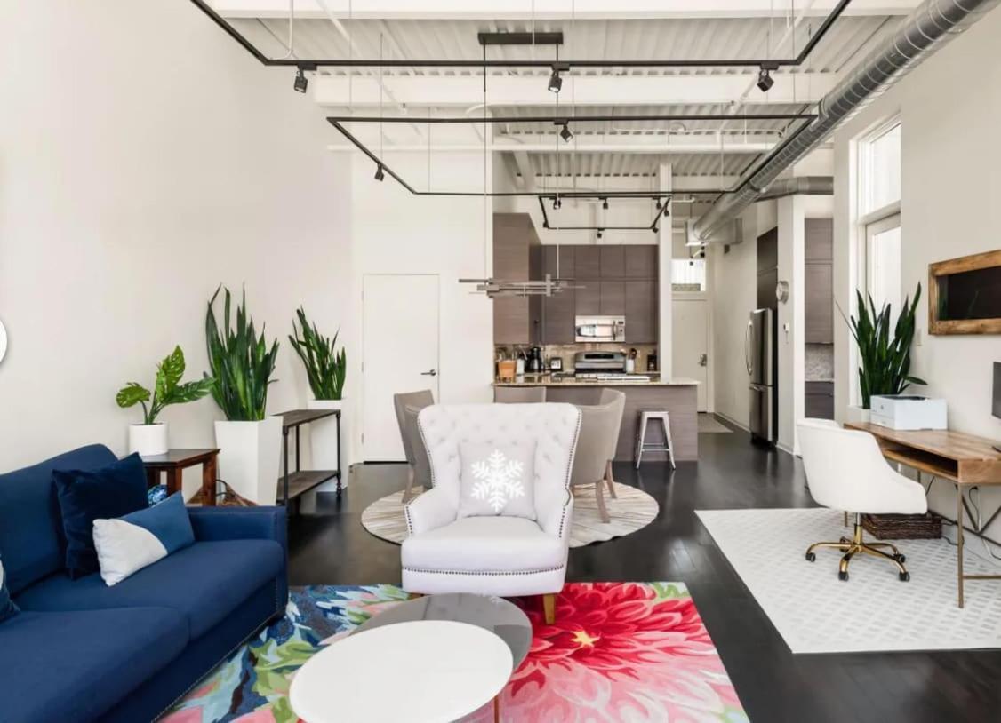 Luxurious Willits Loft Getaway — 4-Star Luxury Hotel in Basalt, United States