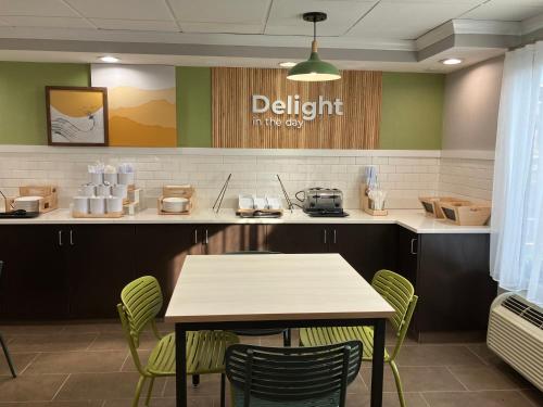 Spark by Hilton Clarks Summit - photo 21