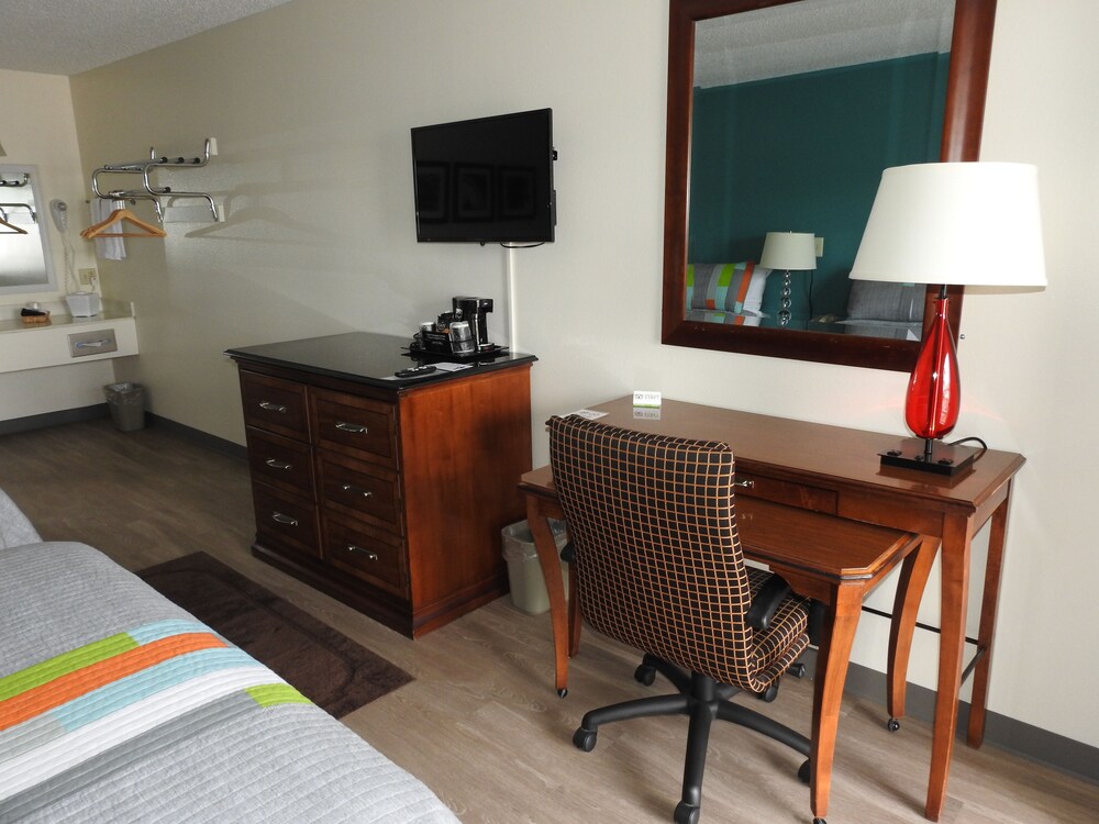 Edelweiss Inn - photo 9