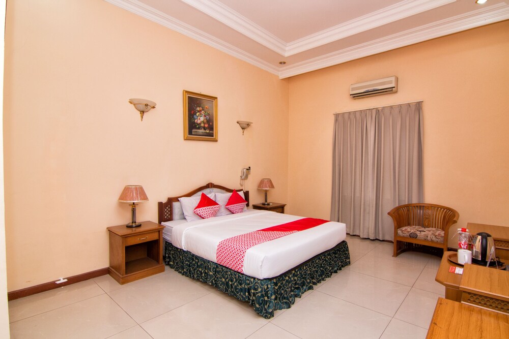 Hotel 3 Intan Cilacap — Cilacap